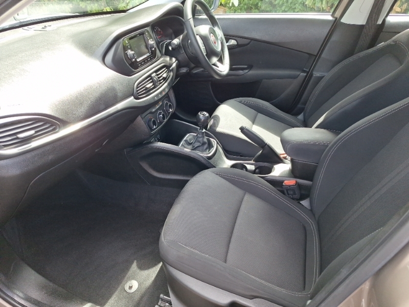 Fiat Tipo 1.4 Easy Plus Grey #5
