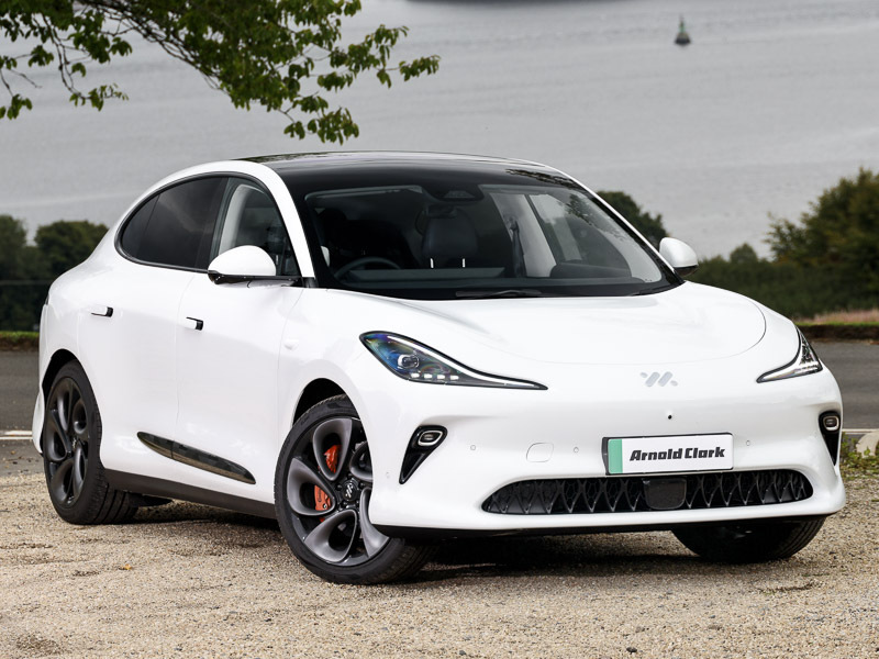 MG IM6 553Kw Performance 100Kwh Awd White
