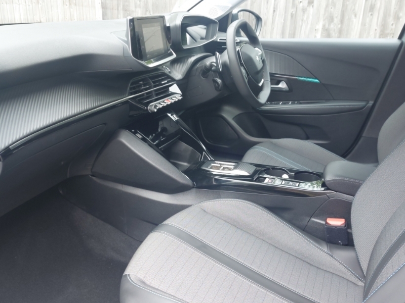 Peugeot 208 1.2 Puretech 130 Allure Premium Eat8 Grey #5