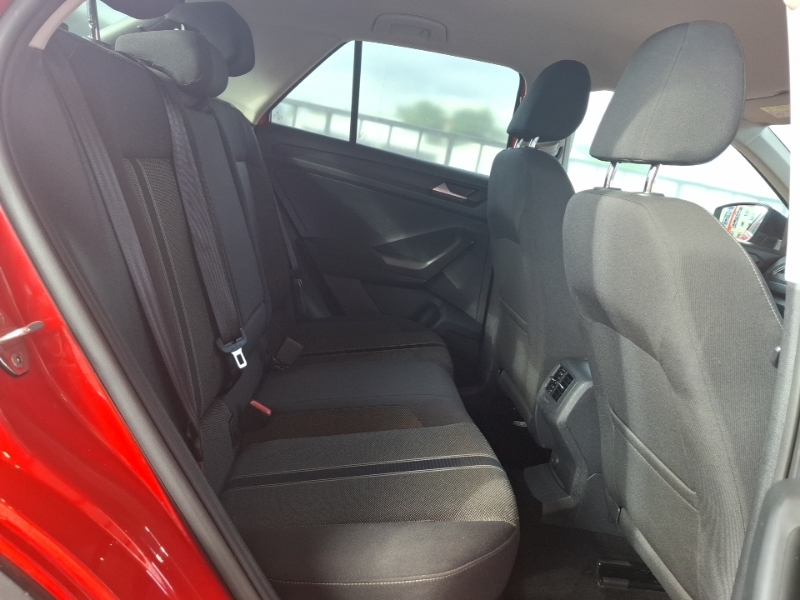 Volkswagen T-Roc 1.6 Tdi Design Red #6