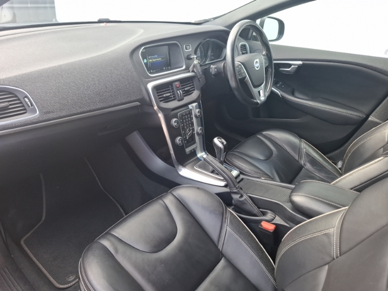 Volvo V40 D2 120 R Design Lux Nav KS16GGP Grey #5