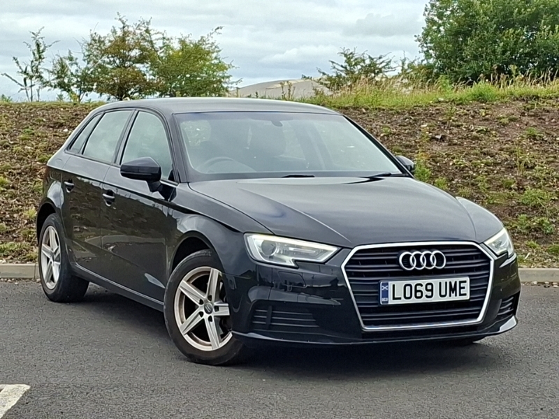Audi A3 30 Tfsi 116 Se Technik LO69UME Black