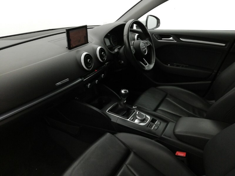 Audi A3 35 Tfsi Sport GX19WUP White #5