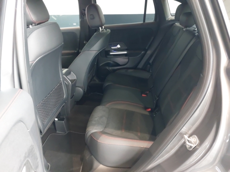 Mercedes-Benz GLA Class Gla 200 Amg Line Executive MT26BWN Grey #6