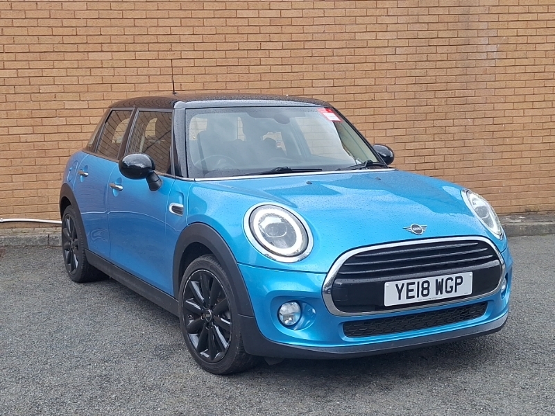 Mini Hatch 1.5 Cooper II YE18WGP Blue