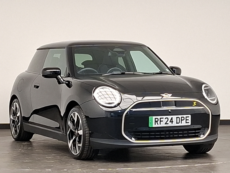 Mini Hatch 160Kw Se Exclusive Level 3 54Kwh Black