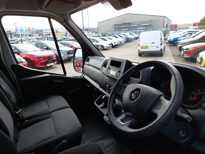 Renault Master Lm35 Blue Dci 135 Advance Medium Roof Van SC23AWV White #3