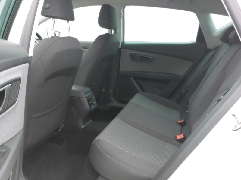 Seat Leon 1.2 Tsi Se Dynamic Technology SP67YAD White #6