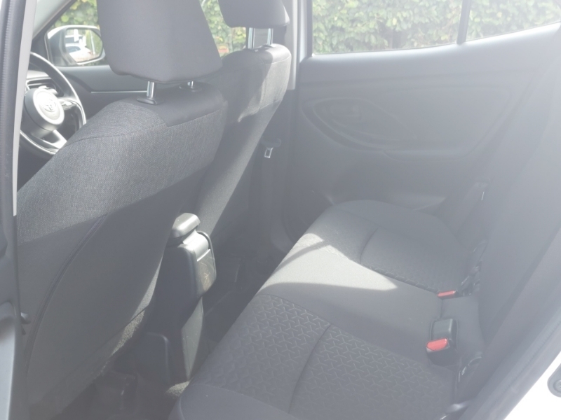 Toyota Yaris Cross 1.5 Hybrid Icon Cvt ND23PVU White #6
