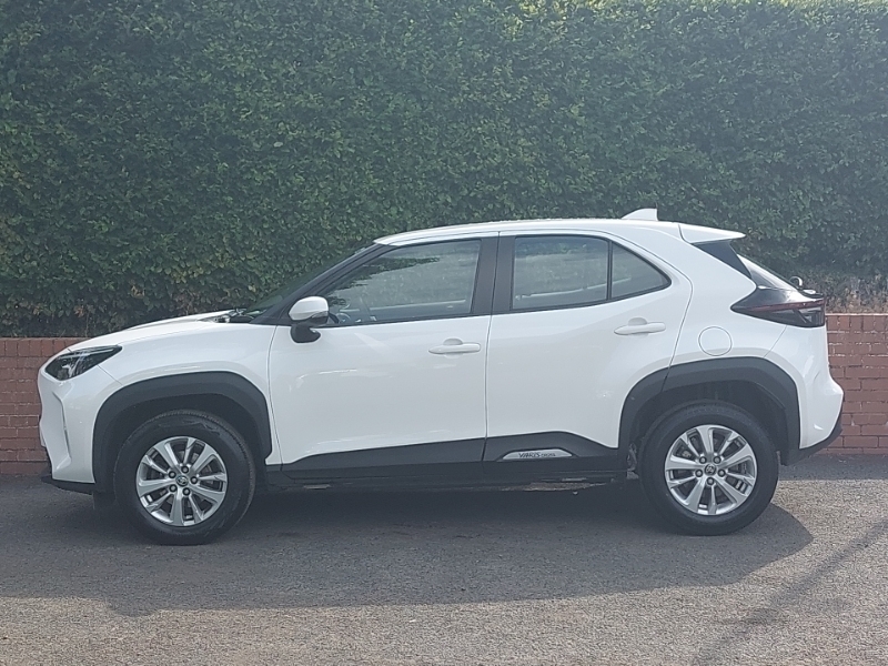 Toyota Yaris Cross 1.5 Hybrid Icon Cvt ND23PVU White #4