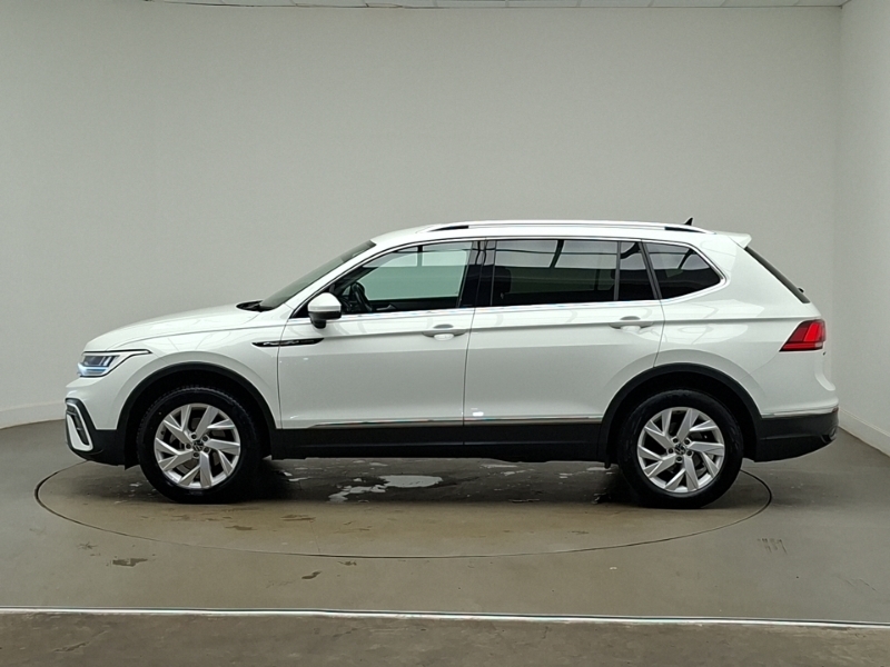 Volkswagen Tiguan Allspace 1.5 Tsi Life Dsg White #4