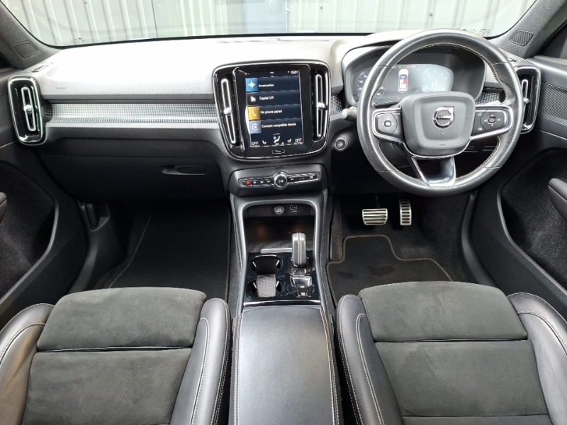 Volvo XC40 2.0 B4p R Design Grey #3