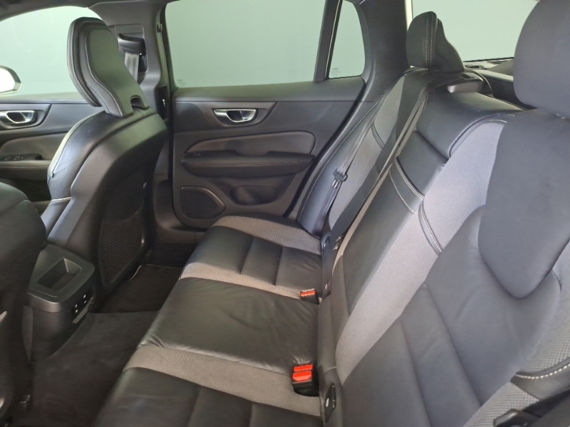 Volvo V60 2.0 D3 150 R Design Plus KO69UDT Grey #6