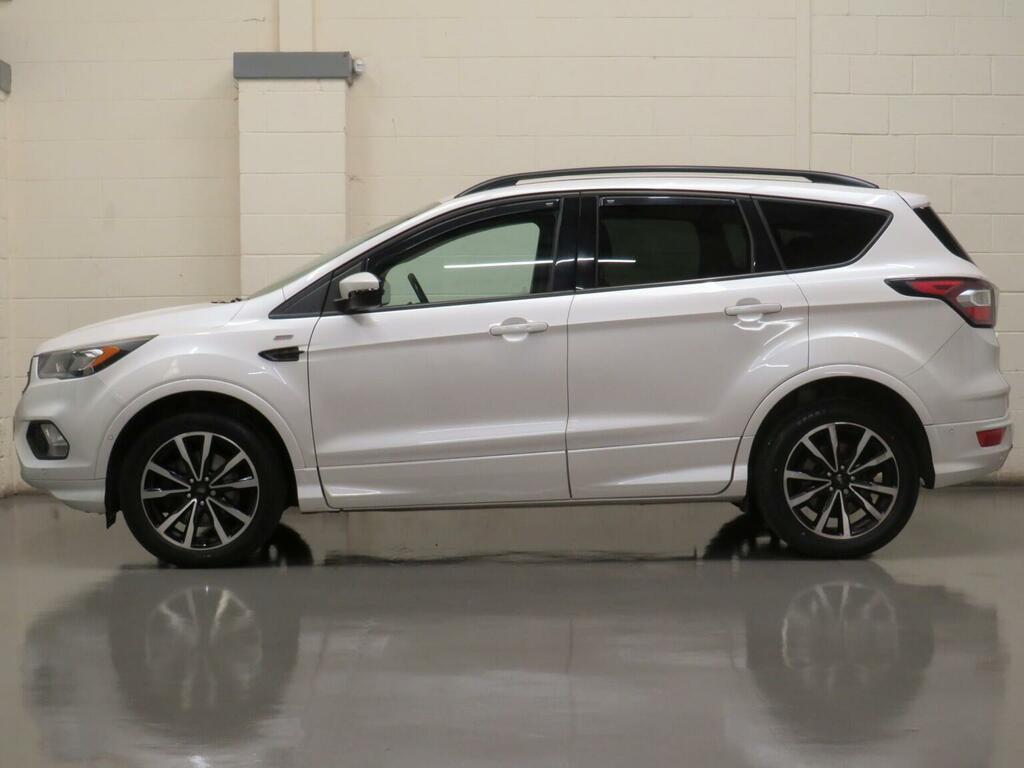 Ford Kuga 2.0 Tdci Ecoblue St-line Euro 6 Ss EN66DPO White #6