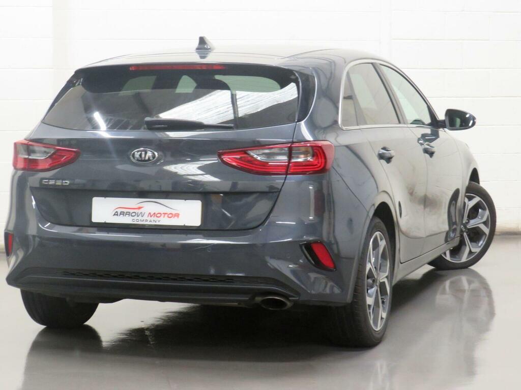 Kia Ceed Hatchback 1.6 Crdi 3 Dct Euro 6 Ss 201969 Grey #3