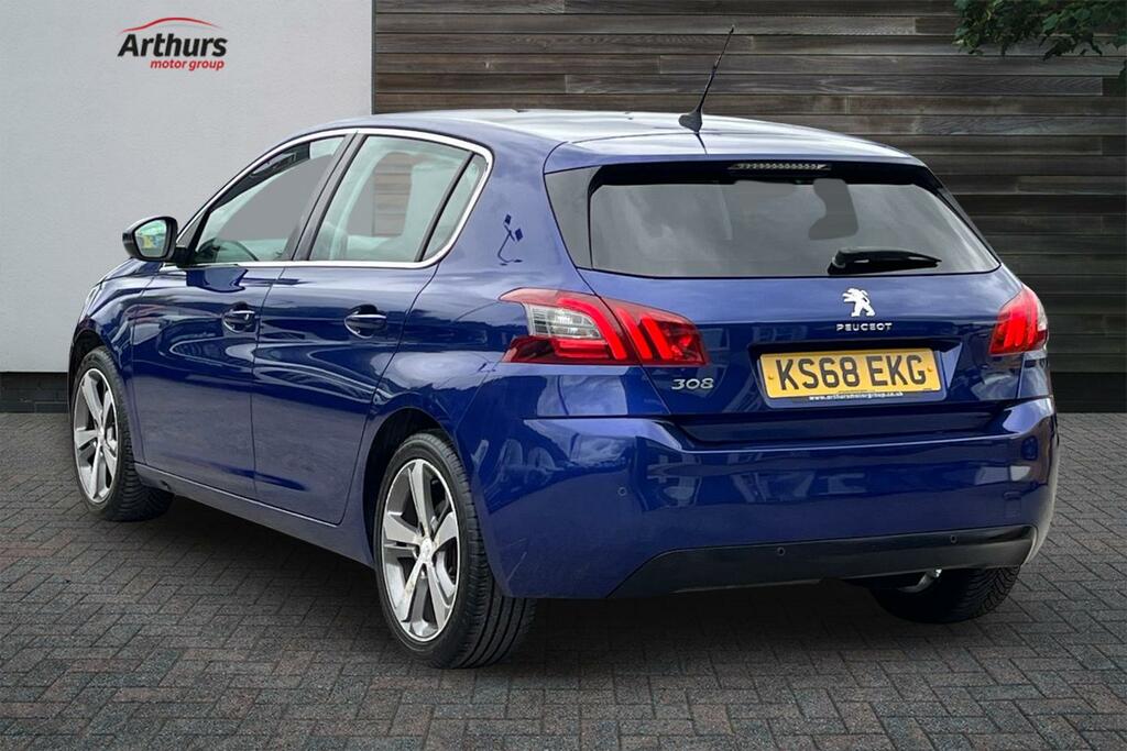 Peugeot 308 1.2 Puretech 110 Allure 6 Speed #5