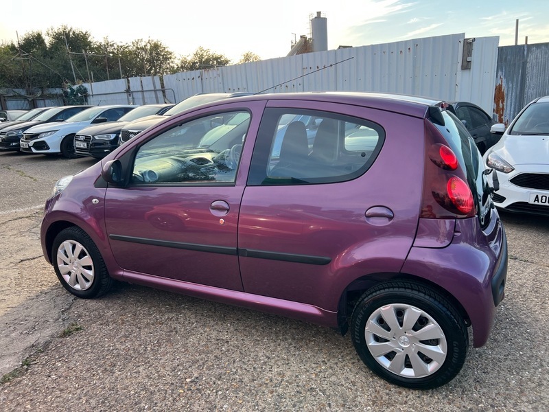 Peugeot 107 Active Purple #5