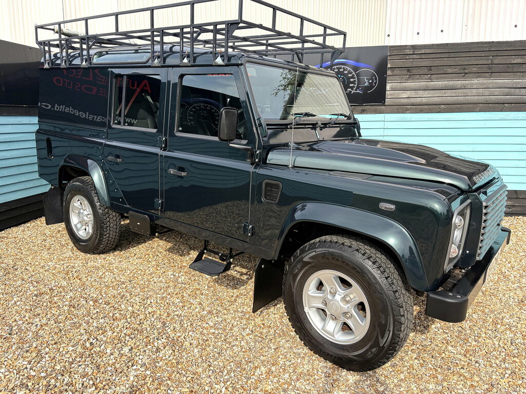 Land Rover Defender 110 2.2 Tdci Xs Utility Wagon Double Cab Ma Green #2