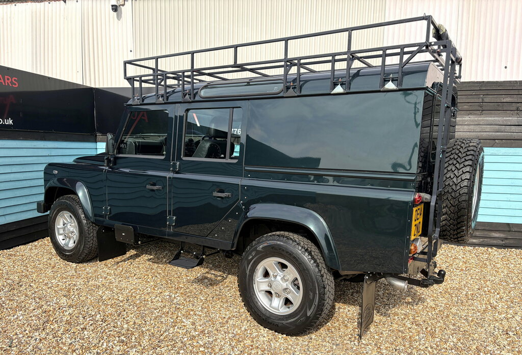 Land Rover Defender 110 2.2 Tdci Xs Utility Wagon Double Cab Ma Green #4