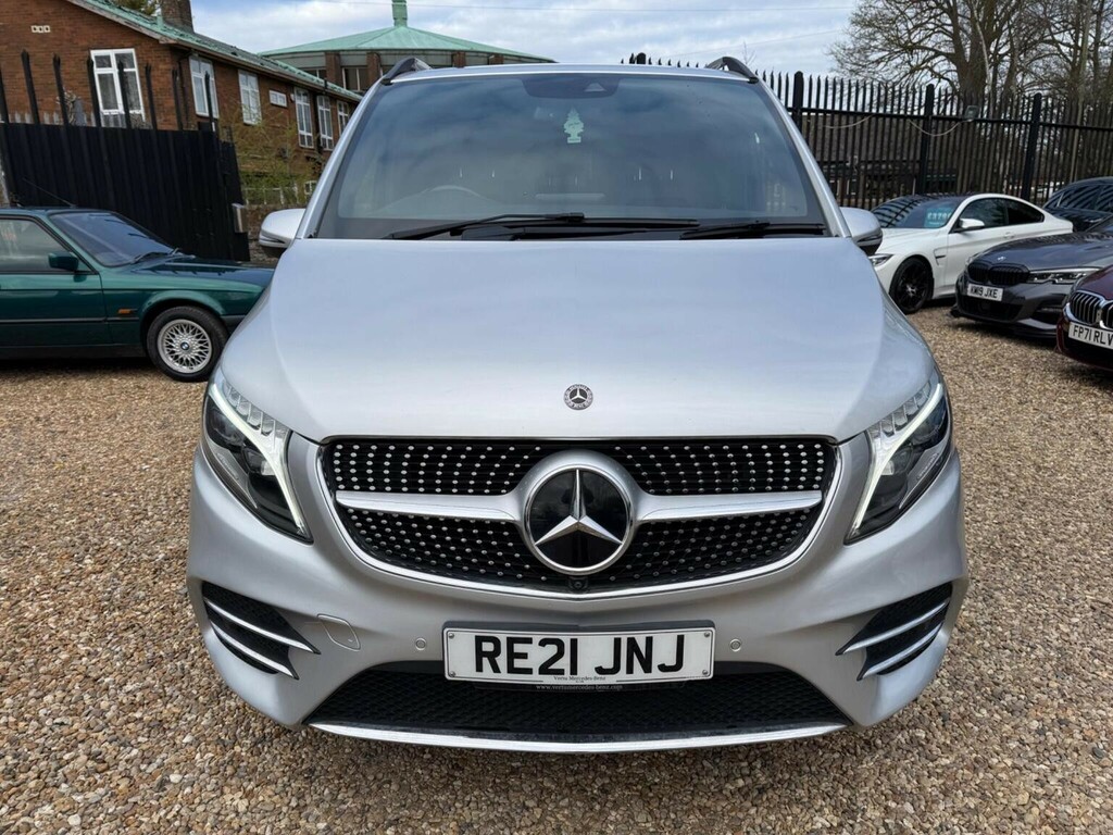 Mercedes-Benz V Class Mpv 2.0 V220d Amg Line G-tronic Euro 6 Ss Silver #2
