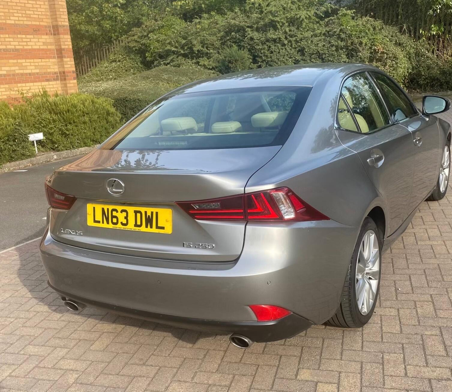 Lexus IS 2.5 V6 Luxury Euro 5  #4