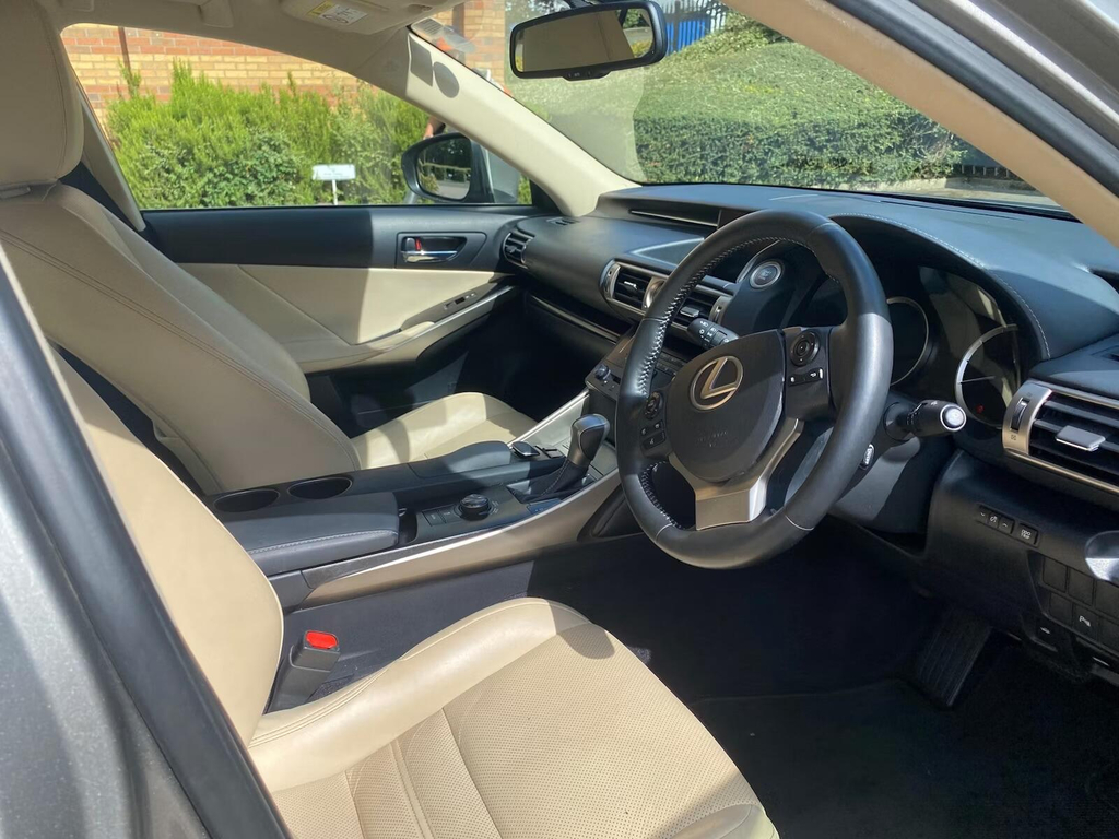 Lexus IS 2.5 V6 Luxury Euro 5  #5