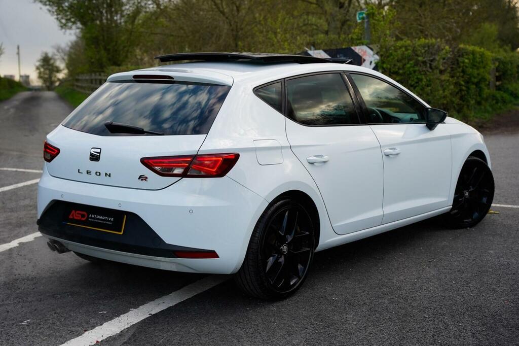 Seat Leon 1.2 Tsi Se Sport Tourer Euro 6 Black #16