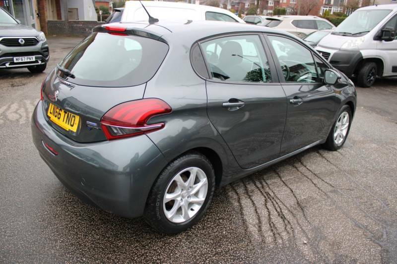 Peugeot 208 1.6 Bluehdi Active Hatchback Eur Grey #5