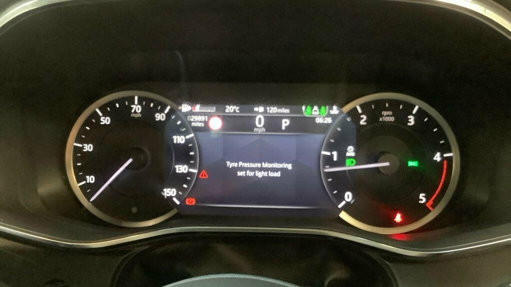 Jaguar F-Pace Jaguar Estate Special Edi 2.0 P250 R-dynamic Black Black #12