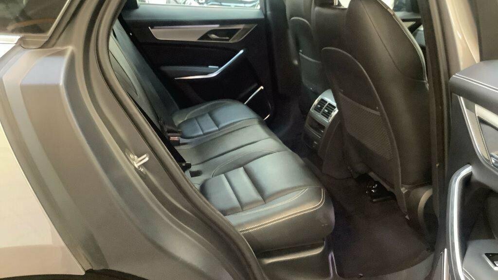 Jaguar F-Pace Jaguar Estate Special Edi 2.0 P250 R-dynamic Black Black #10