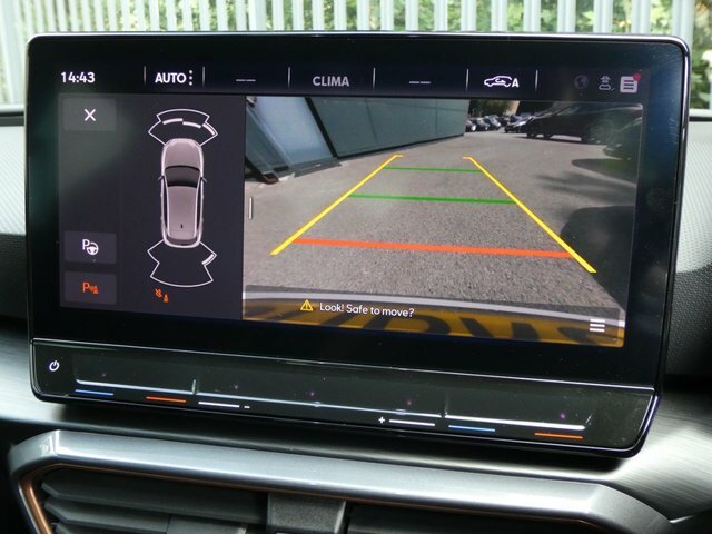 Cupra Leon 2023 2.0 Tsi Vz1 Dsg 245 Ss DF23VMA White #2