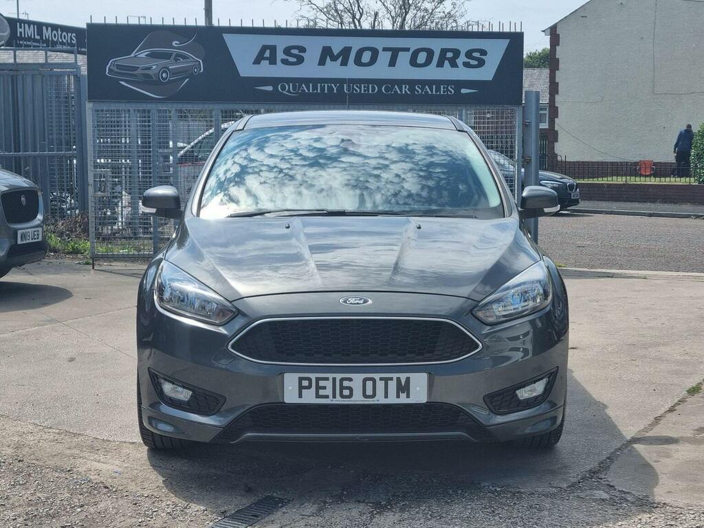 Ford Focus 1.0T Ecoboost Zetec Euro 6 Ss White #2