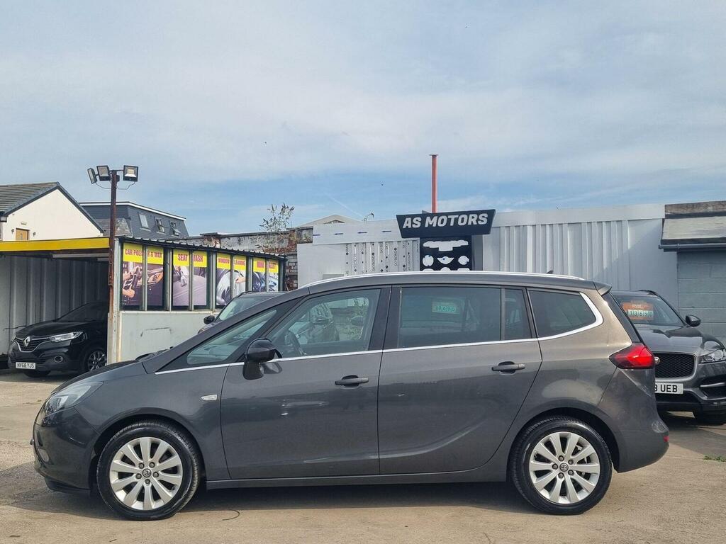 Vauxhall Zafira Tourer Exclusiv Blue #7