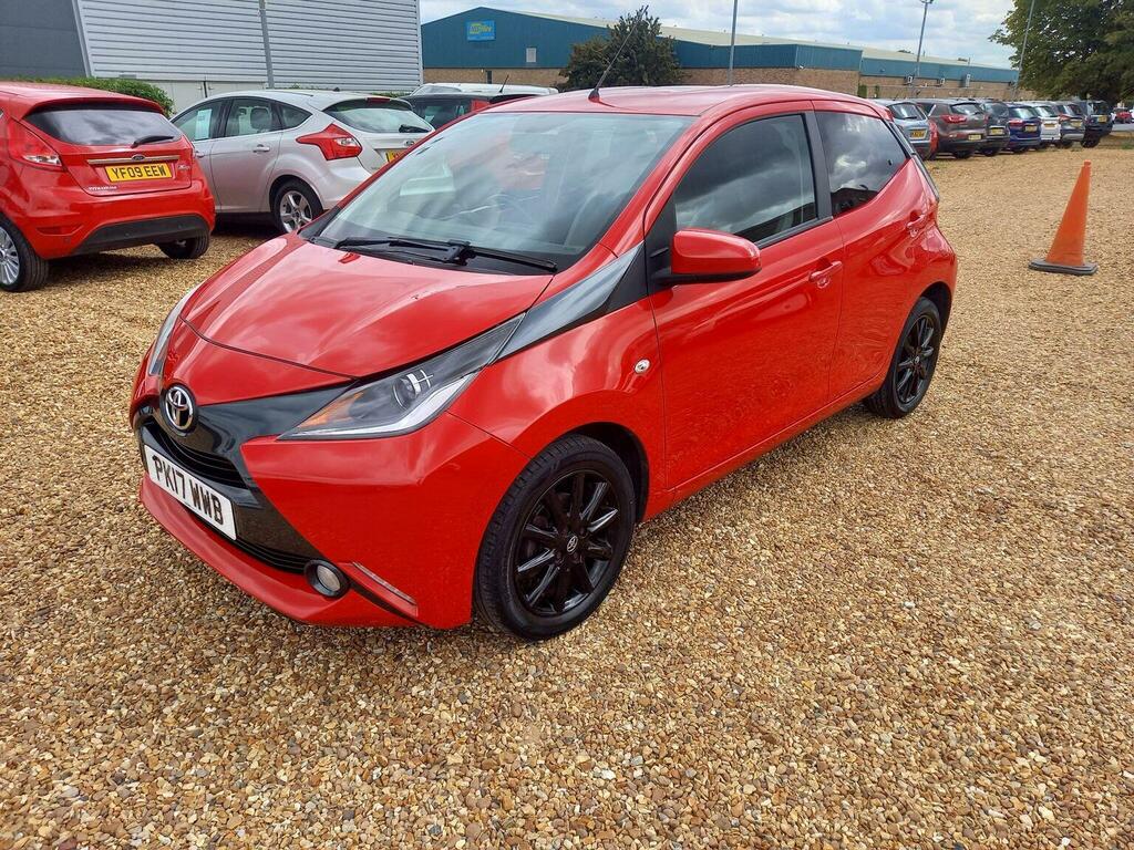 Toyota Aygo 1.0 Vvt-i X-style Euro 6 Red #4