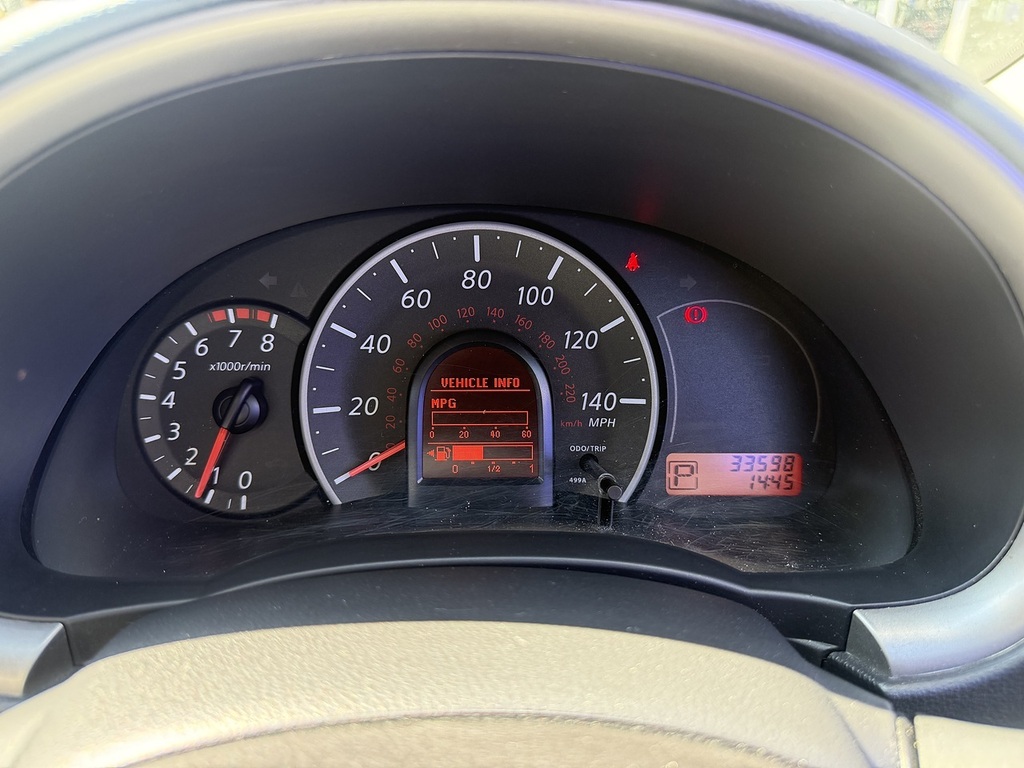 Nissan Micra 1.2 12V Acenta Cvt Euro 5 Silver #17