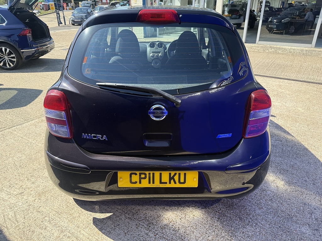Nissan Micra Acenta Black #4
