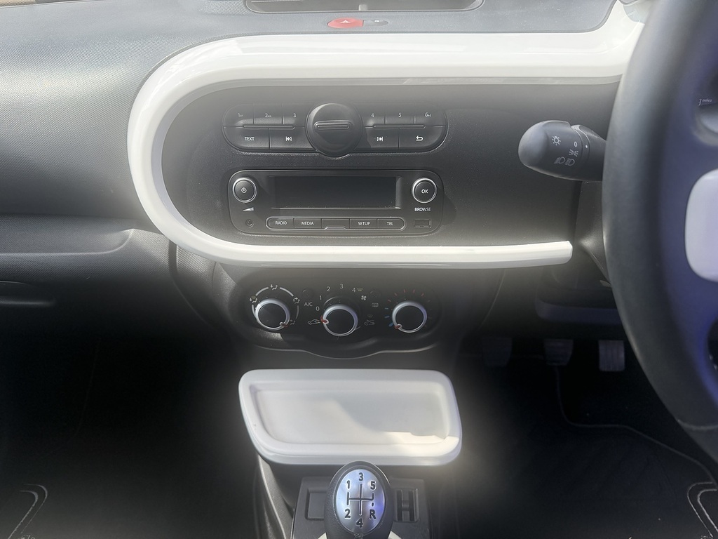 Renault Twingo 0.9 Tce Dynamique Start Stop Black #18