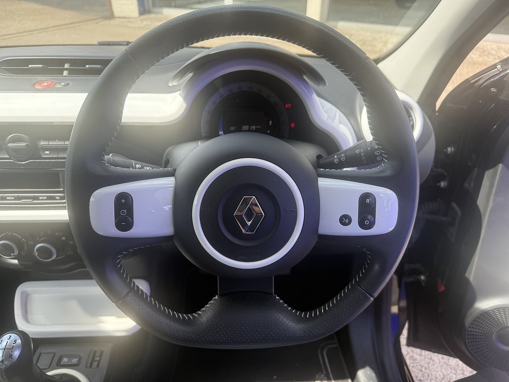 Renault Twingo 0.9 Tce Dynamique Start Stop Black #17