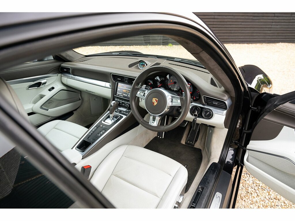 Porsche 911 3.8 997 Carrera 4 Gts Cabriolet Pdk Awd White #23