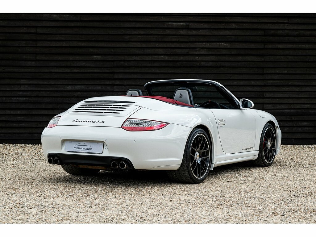 Porsche 911 2 Coupe Stunning Colour 63000 Miles 35995  #28