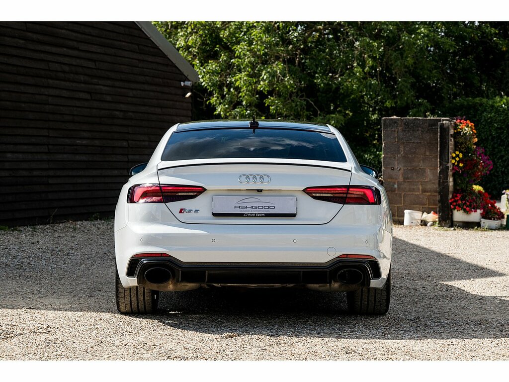Audi RS5 Coupe White #6