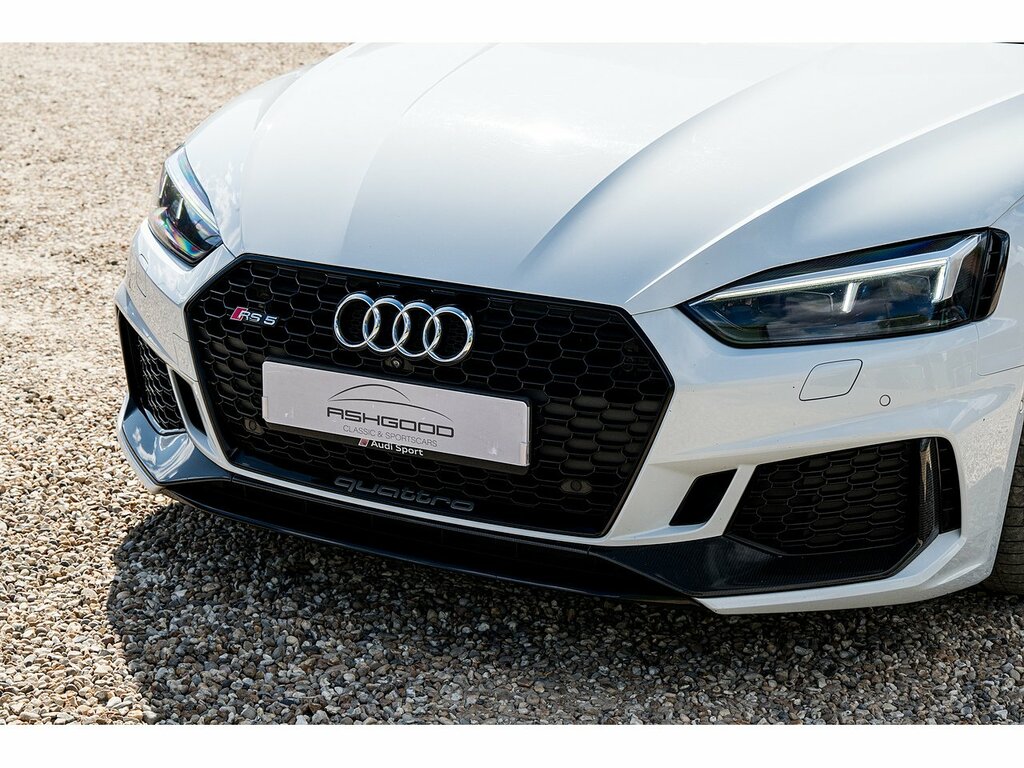 Audi RS5 Coupe White #4