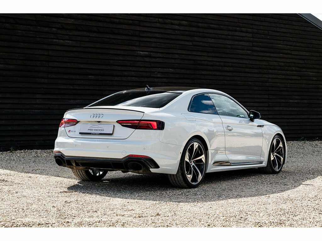 Audi RS5 Coupe White #5