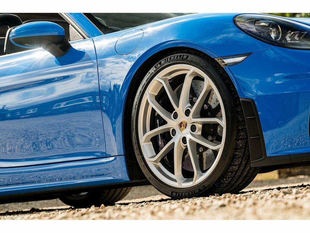 Porsche 718 Spyder 718 Spyder Blue #31