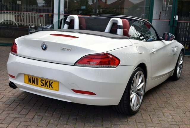 BMW Z4 2011 23I Highline Edition Convertible S-drive 6-Sp White #6