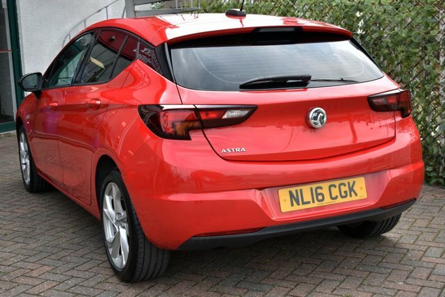 Vauxhall Astra 2016 1.4I Turbo Sri 6-Speed 148 Bhp Euro 6 Red #4