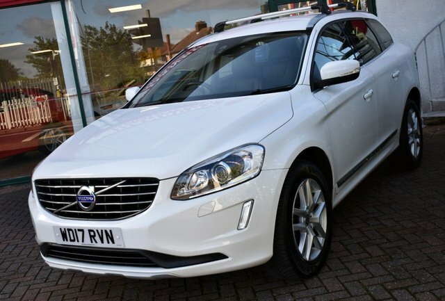 Volvo XC60 2017 2.4 D4 Se Lux Nav Awd 187 Bhp Eu White #3
