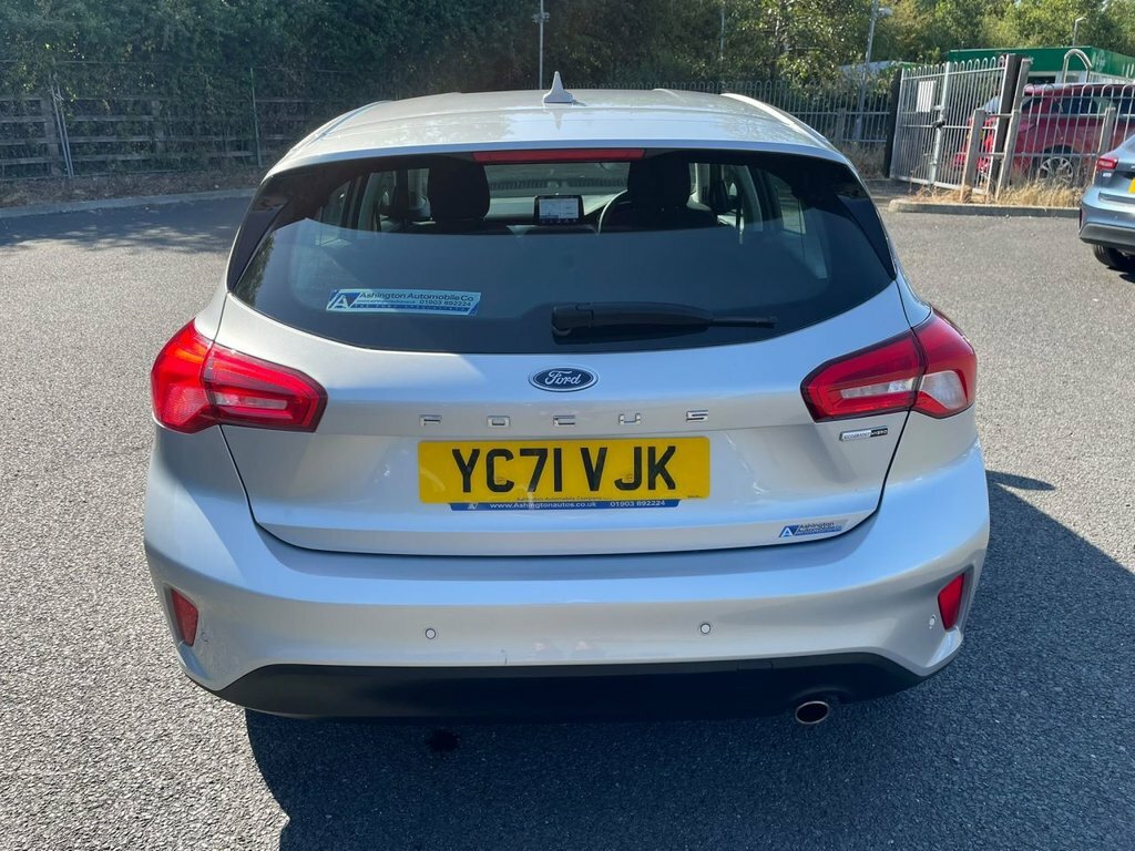 Ford Focus 1L Titanium Edition Silver #3