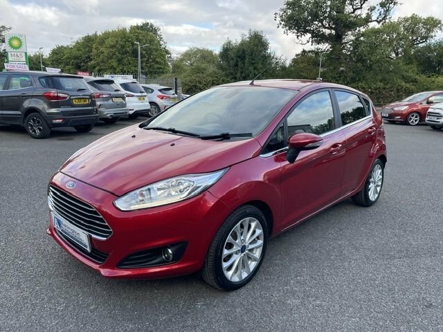 Ford Fiesta 1L Titanium X Red #3