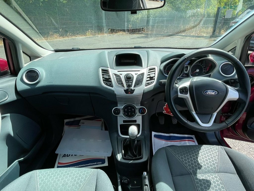 Ford Fiesta 1.6 Fiesta Titanium 120 Grey #16